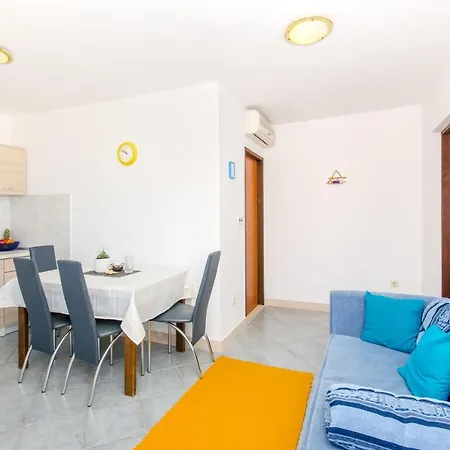 Апартаменты Apartments Bee Maja *