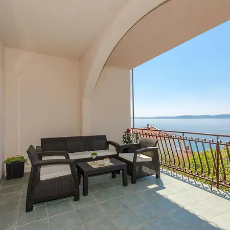 Bee Maja Apartamento